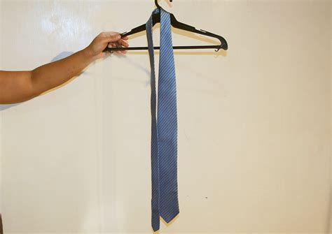 how to iron a tie